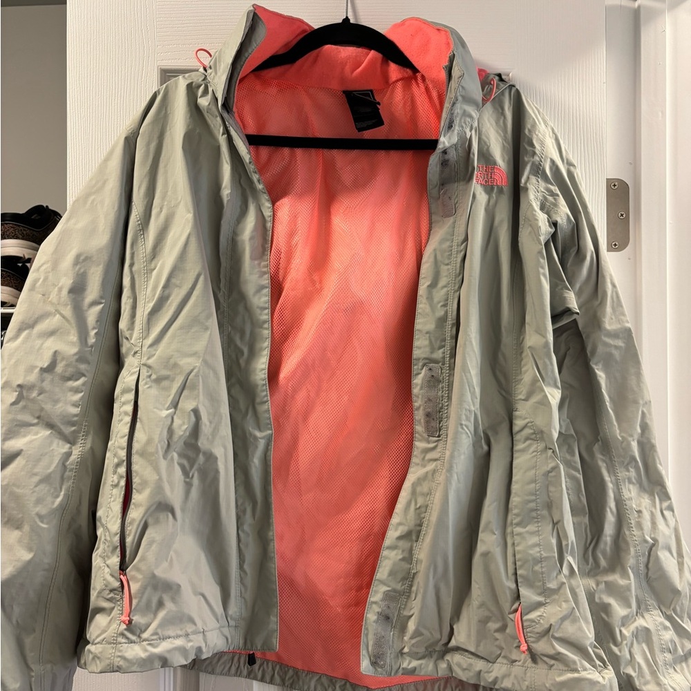 North Face rain jacket women’s large. Great condition, some wear in Velcro
